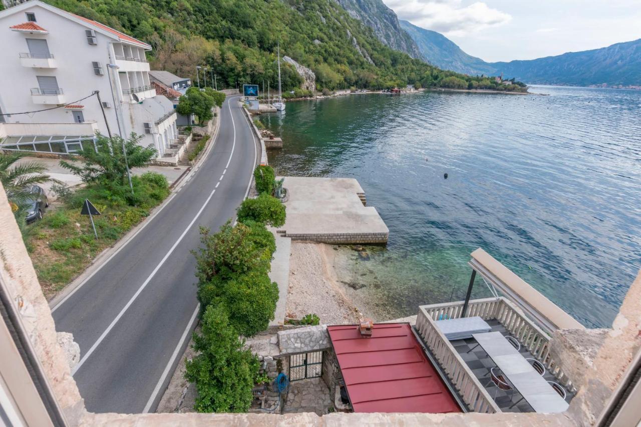 Apartments Mir I Dobro Kotor Bagian luar foto