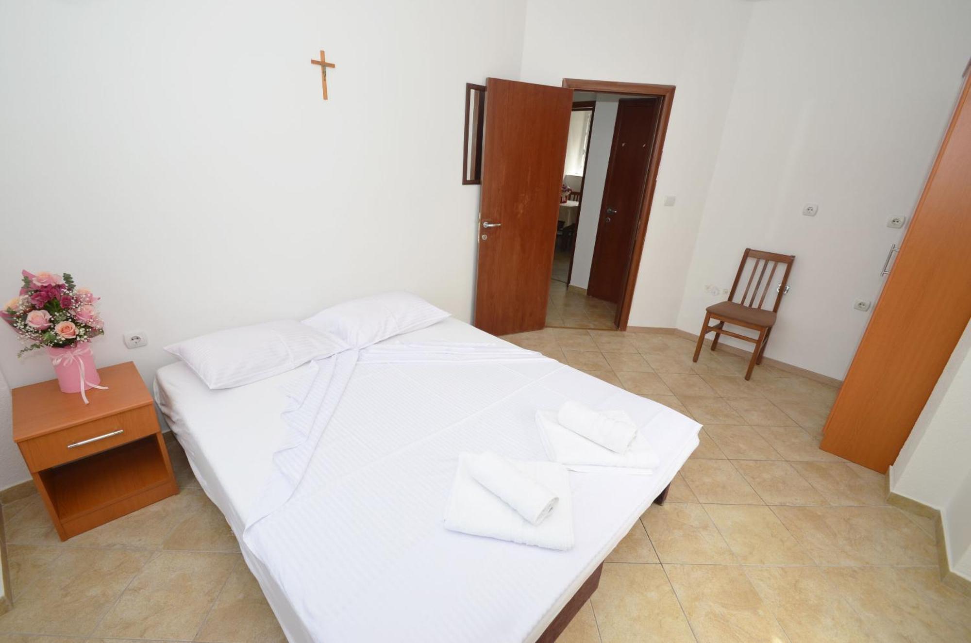 Apartments Mir I Dobro Kotor Bagian luar foto